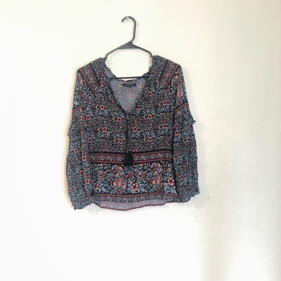 2/$25 Cute American Eagle Boho Top - Picture 2 of 8